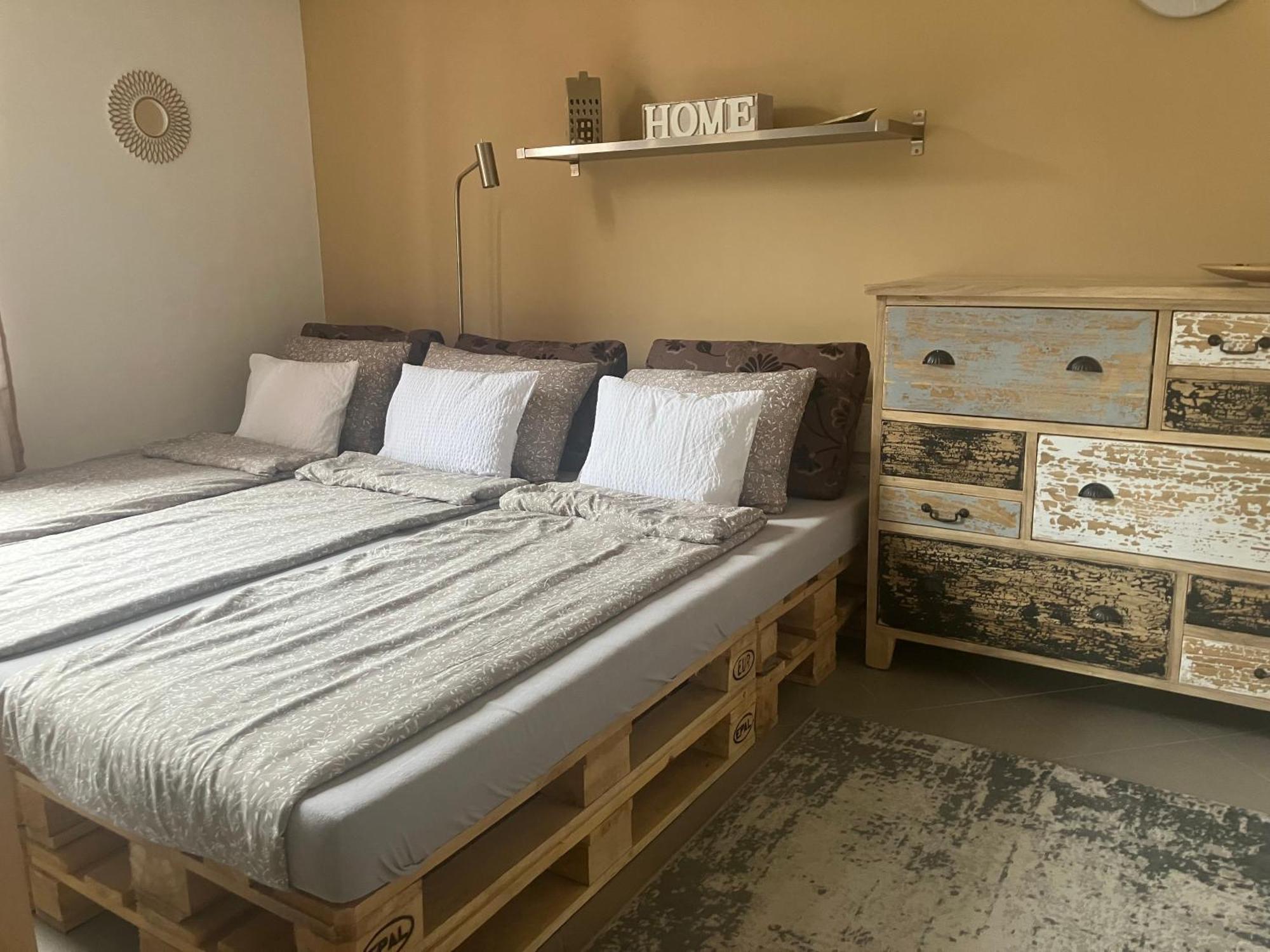 Karneol Apartman Balatonfenyves Exterior photo